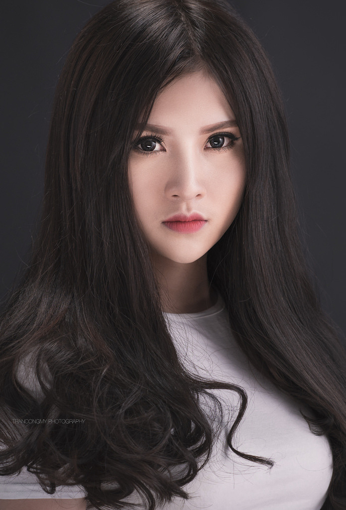 天降女子無修