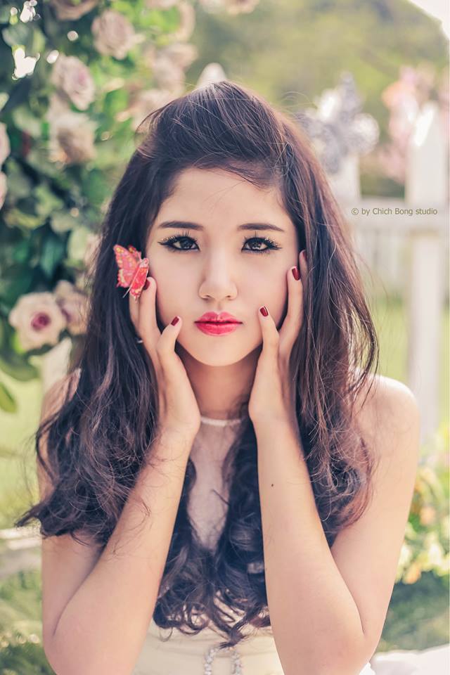 不穿內(nèi)內(nèi)的瑜伽教練