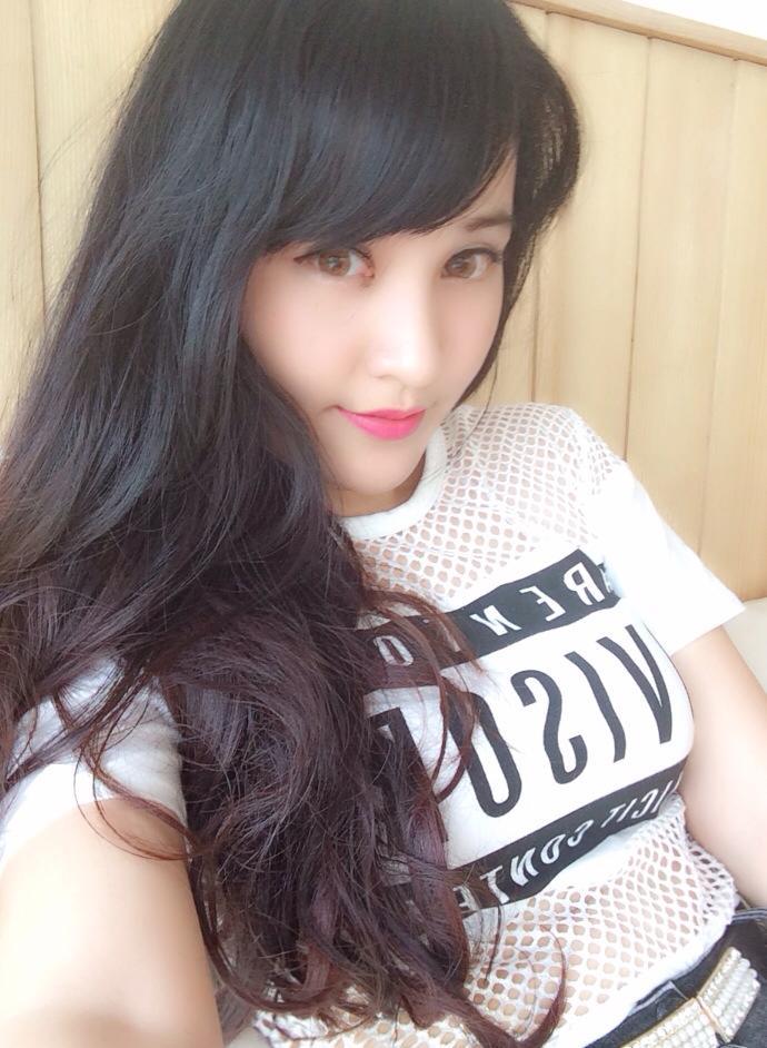 色多多app無限看老版黃