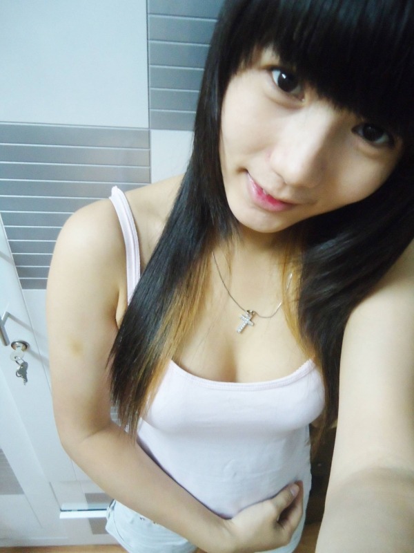 年輕的女學(xué)生3