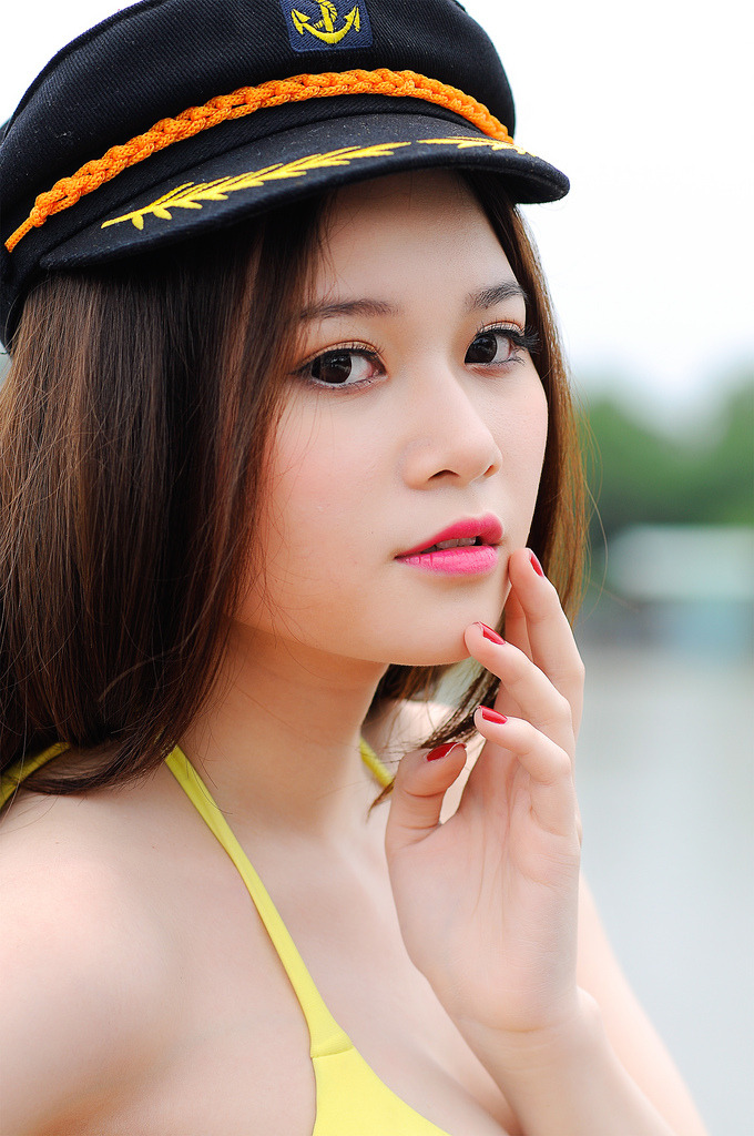 女生啊啊啊