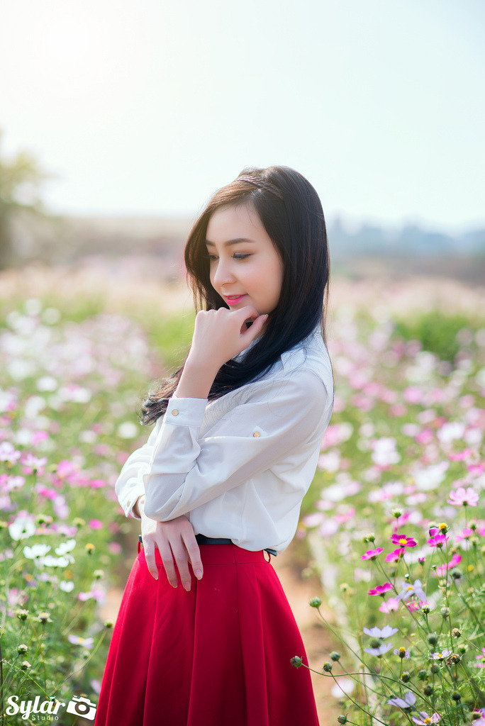 激情吻床脫內(nèi)衣