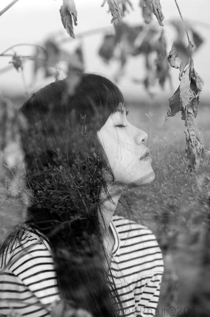 美女扒開尿口來摸