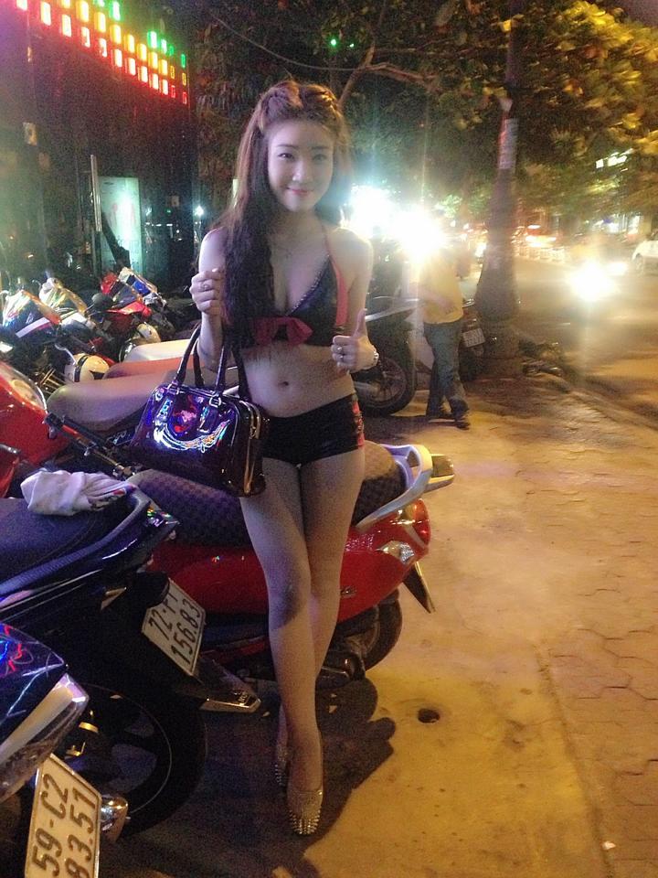 美女一區(qū)二區(qū)三區(qū)視頻