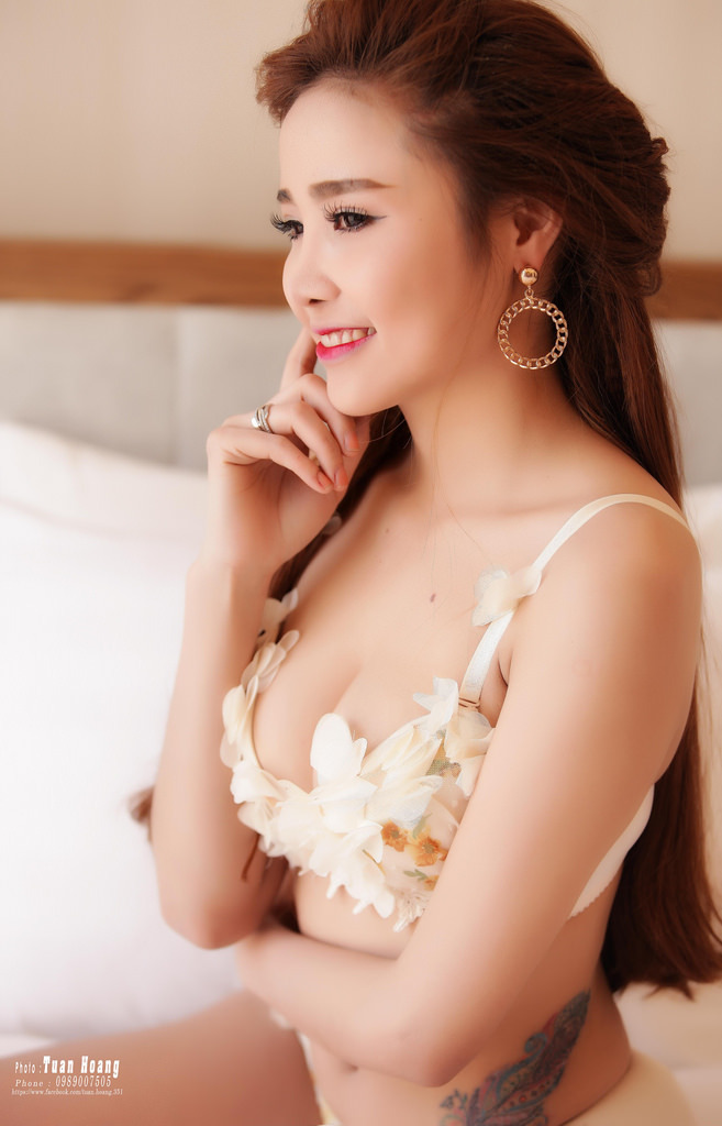 舌頭使勁舔h